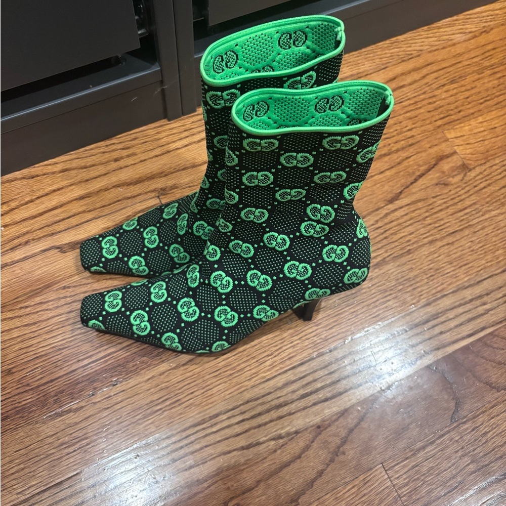 green gucci heels